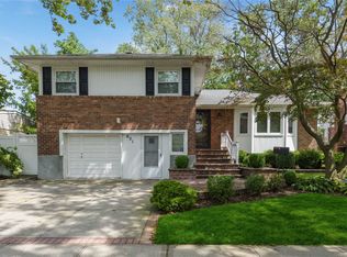 631 Bellmore Ave, East Meadow, NY 11554