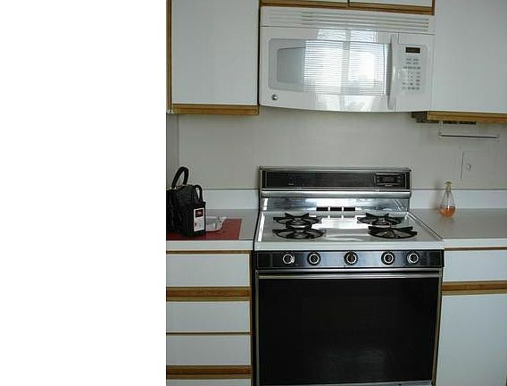 4th image of 8315 N Brook Ln APT 1206
