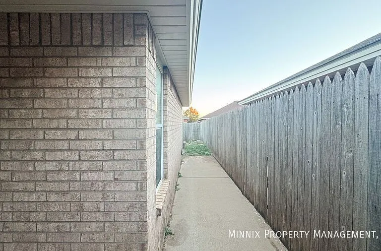 5415 Marshall St #B — Photo 20