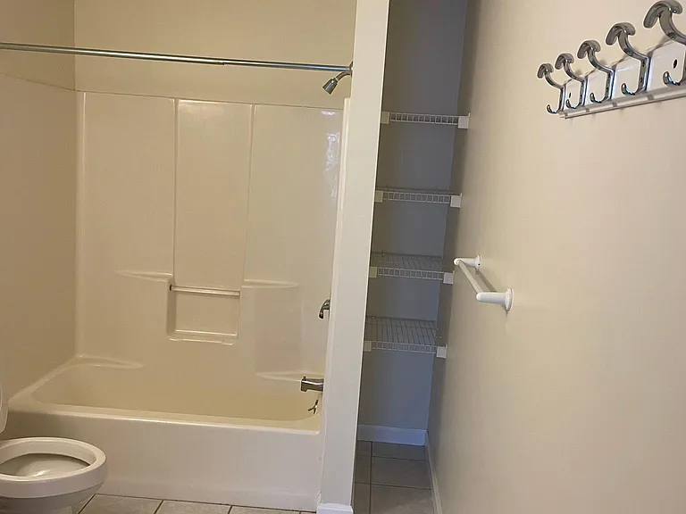 305 Lime Kiln Rd #230 — Photo 21