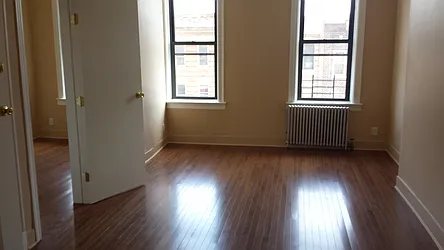 Rented by Urban Realty NYC