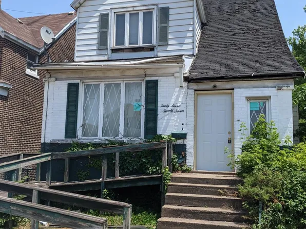 3727 Hemlock St, East Chicago, IN 46312