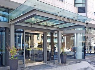 45 Charles St E #4305, Toronto, ON M4Y 0B8