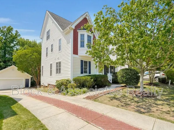 109 Old Savannah Dr, Morrisville, NC 27560