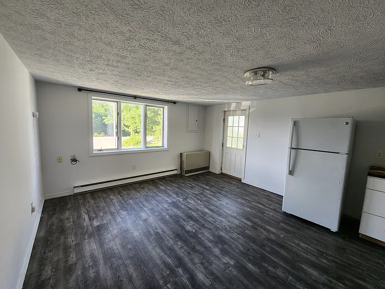 309 Sanford Rd #3 — Photo 4