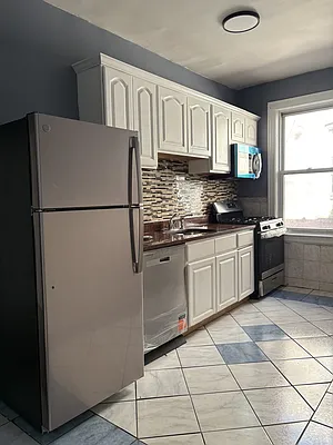 Kitchen, photo 1