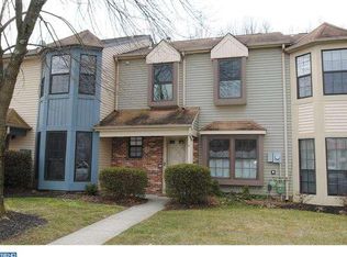 4 Kettering Ct, Robbinsville, NJ 08691