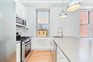 Rented by Living New York