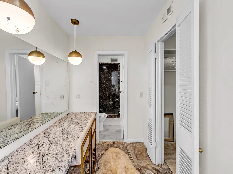7847 Northaven Rd — Photo 21