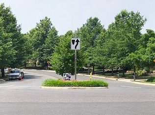 12644 Dusty Wheel Ln, Fairfax, VA 22033