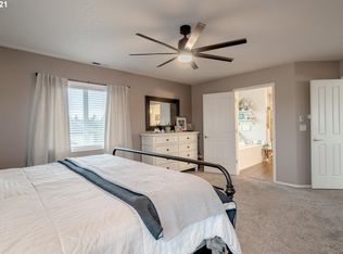 10610 NW 4th Ave, Vancouver, WA 98685