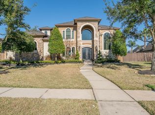 1705 Hunters Trl, Friendswood, TX 77546