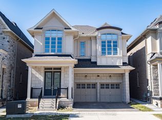31 Carnegie Dr, Oakville, ON L6H 0V9