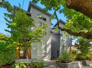 3574 SE 26th Ave, Portland, OR 97202