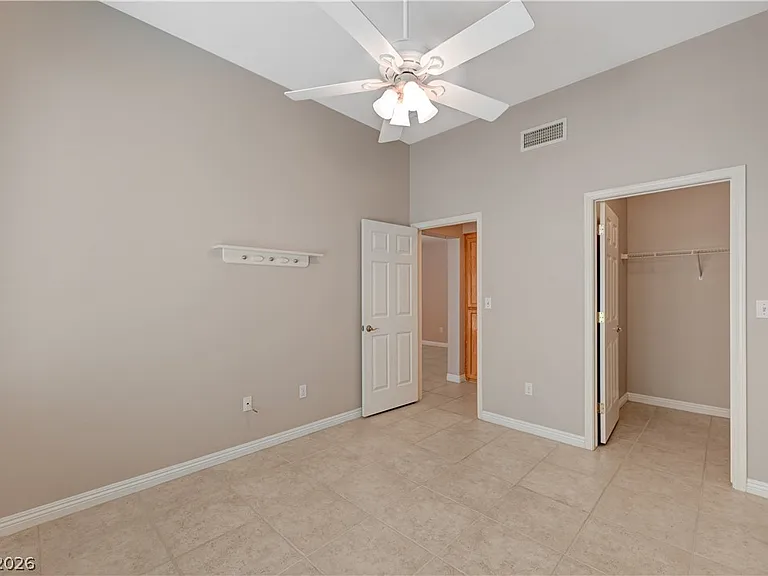 10609 Paradise Point Dr — Photo 31