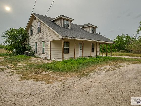 2nd image of 2002 Palm Dr
