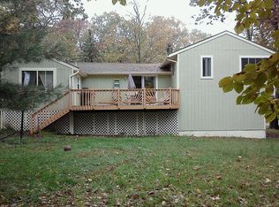 156 Arbor Dr, Milford, PA 18337