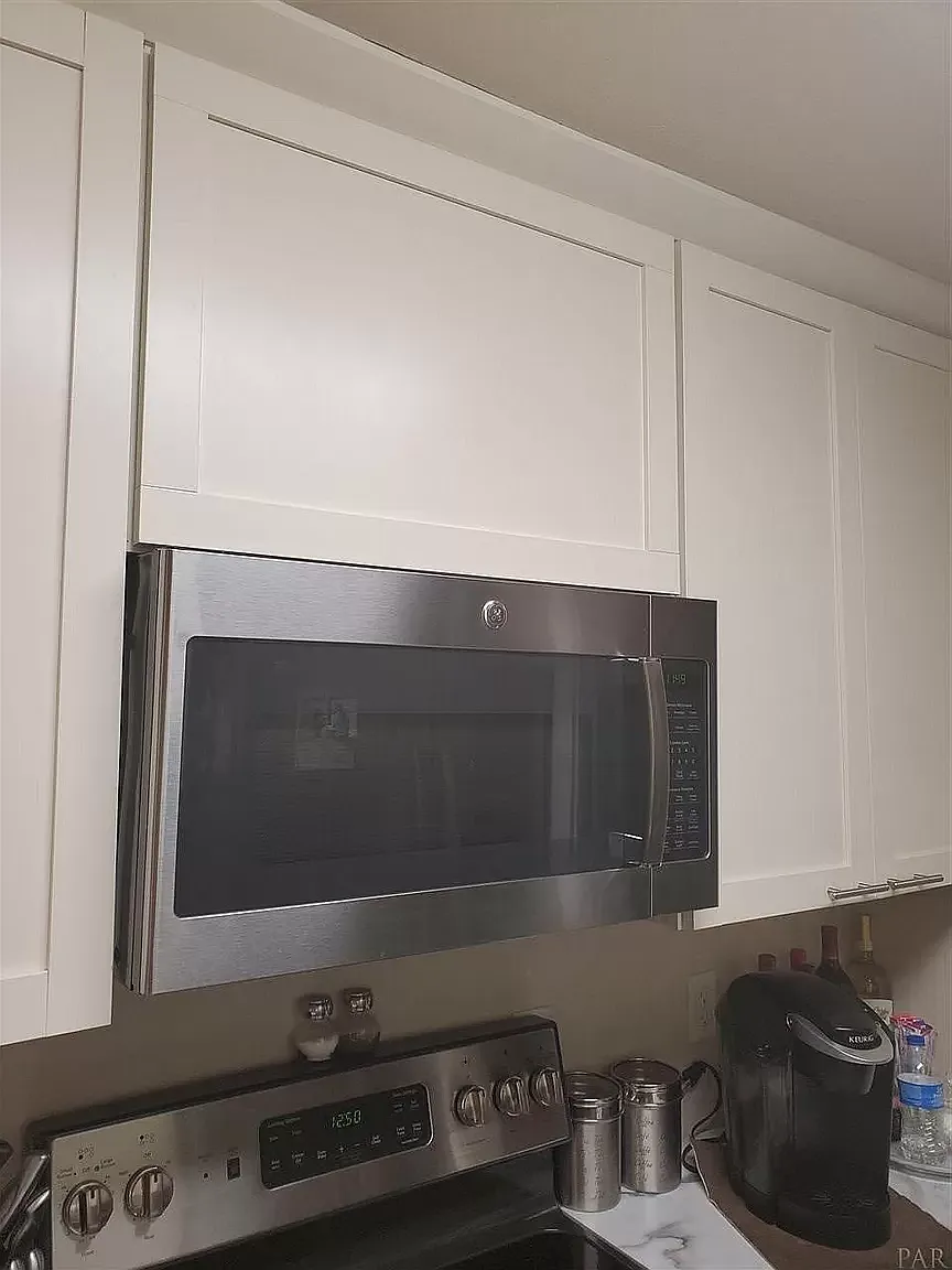 3 bed, 1026 sqft, $1,850 — Photo 1
