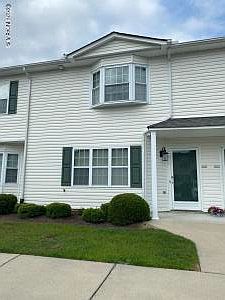 1st image of 1225 G4 Cross Creek Cir #1
