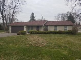 1980 S Lake Ct, Novi, MI 48377