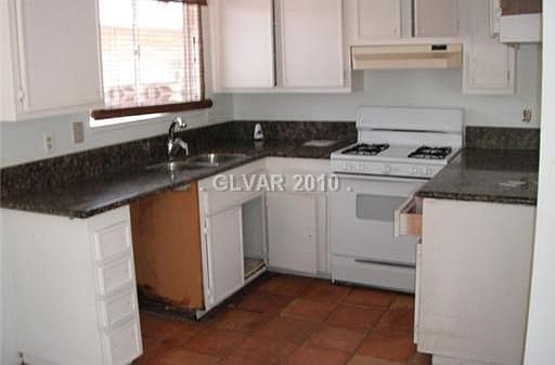 3rd image of 5508 Mossman Ave