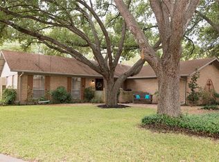 2401 Smith Ave, Taylor, TX 76574