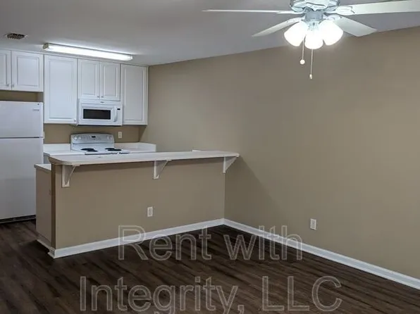 4250 Augustus Oak Ct, Tallahassee, FL 32303