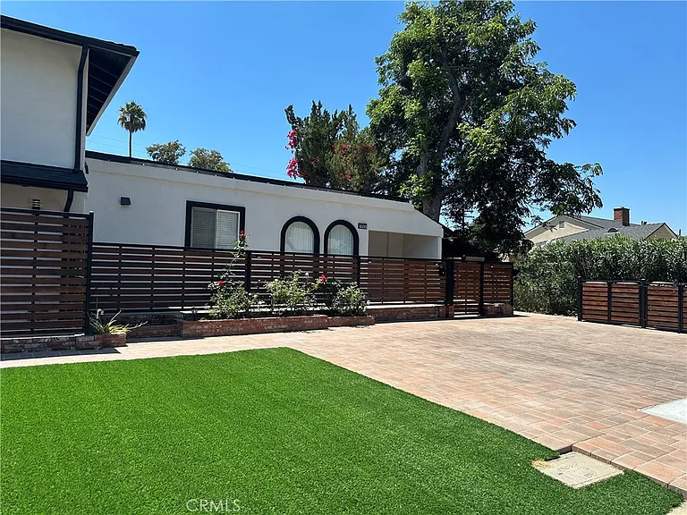7321 Darby Pl — Photo 18