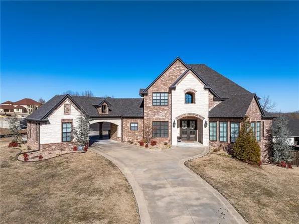 8721 Rombauer Point, Fort Smith, AR 72916