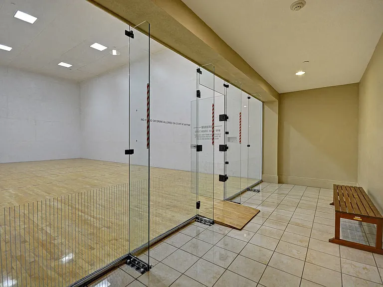 Racquetball court