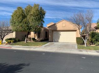 12 Caprington Rd, Henderson, NV 89052