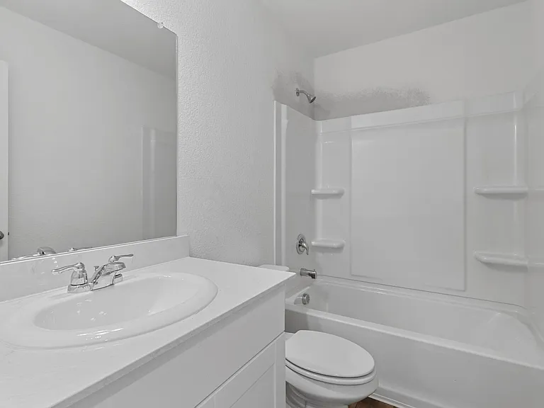 120 Waterhouse Lake Dr — Photo 26