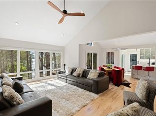 1955 Eastchester Dr UNIT D, High Pt, NC 27265