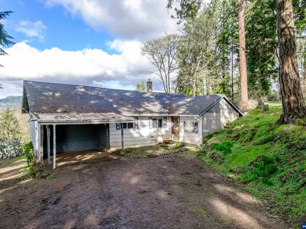 157 Holloway Hts, Brownsville, OR 97327