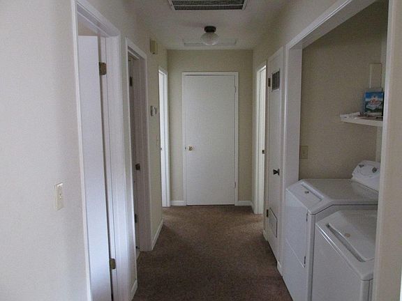 4th image of 304 5th St