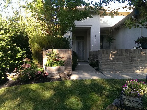 2nd image of 1288 Walden Dr