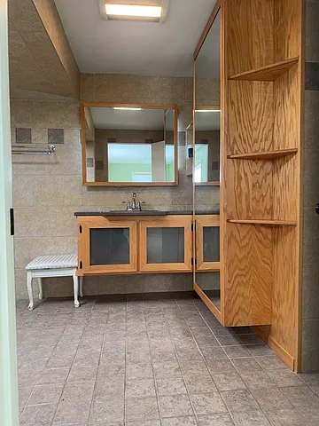 3829 Eastway Dr — Photo 10