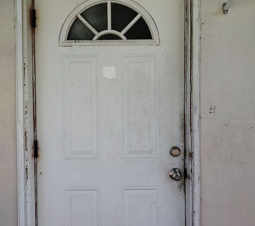 2nd image of 420 Rock Pit Rd #B
