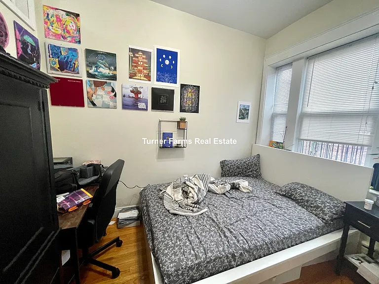 84 Fenway #53 — Photo 15