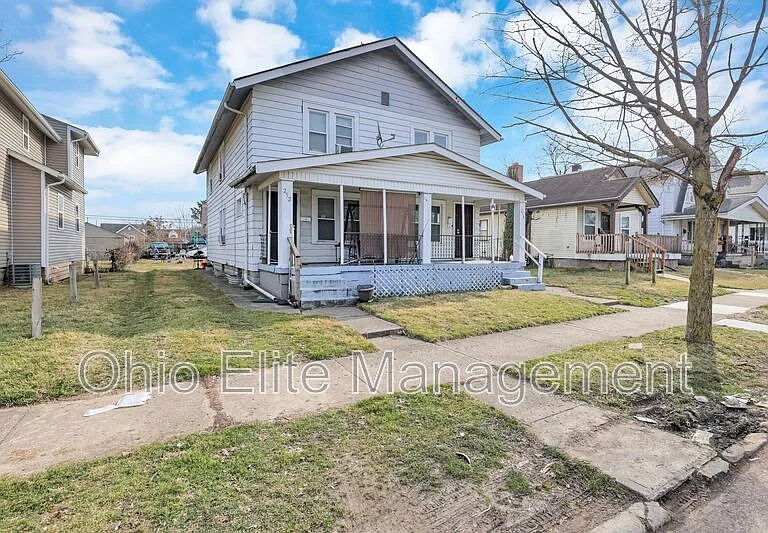 254 S Wayne Ave — Photo 3