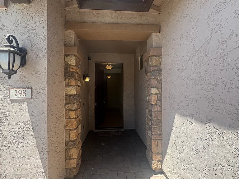 298 E Kaibab Dr — Photo 5
