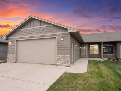 3411 E Bison Trl, Sioux Falls, SD, 57108
