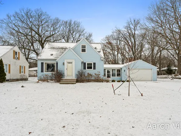 119 Vanderveen Ave, Holland, MI 49424