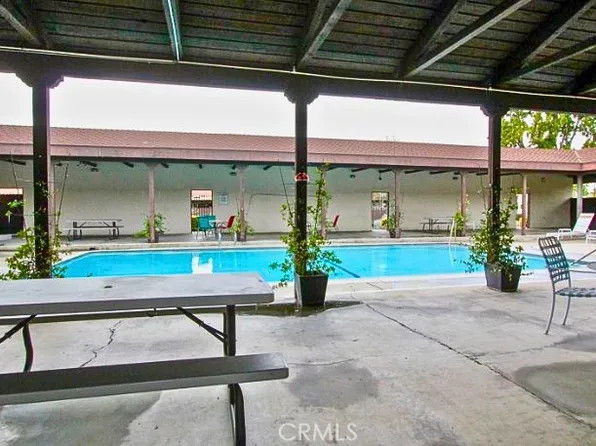2011 W Katella Ave, Anaheim, CA 92804