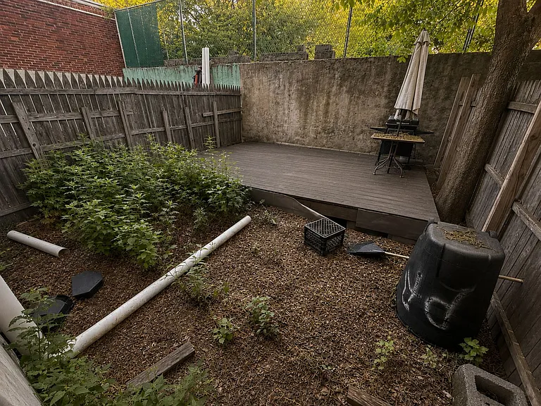 697 1/2 N 5th St #1 — Photo 10