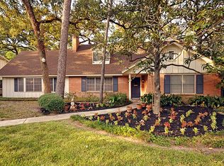 12914 Memorial Dr, Houston, TX 77079