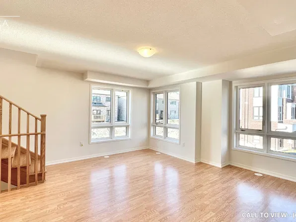1326 Bradenton Path, Oshawa, ON