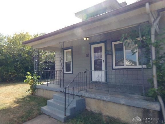 2nd image of 804 Auburn St