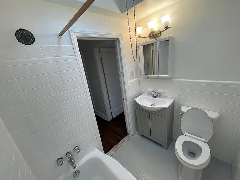 938 Brenton Rd — Photo 15