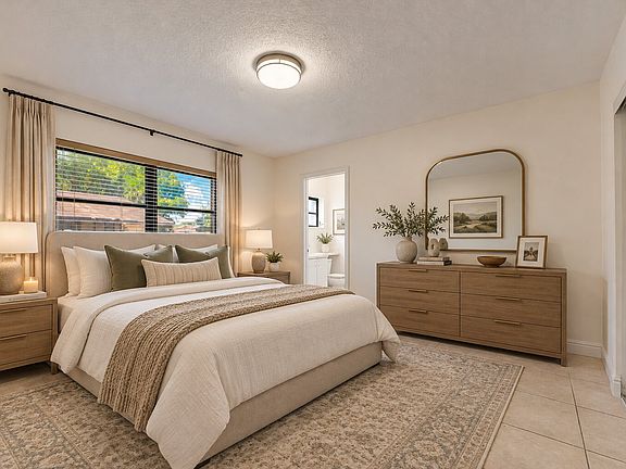 5th image of 5112 SW 138th Ave